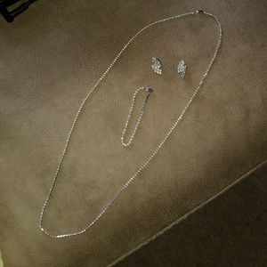 Faux diamond jewelry 3 piece set.